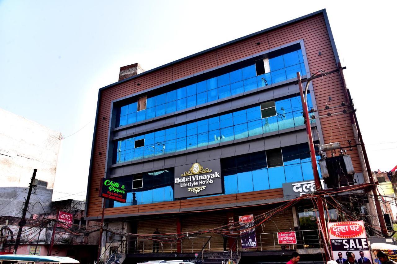 Hotel Vinayak Lucknow Zewnętrze zdjęcie