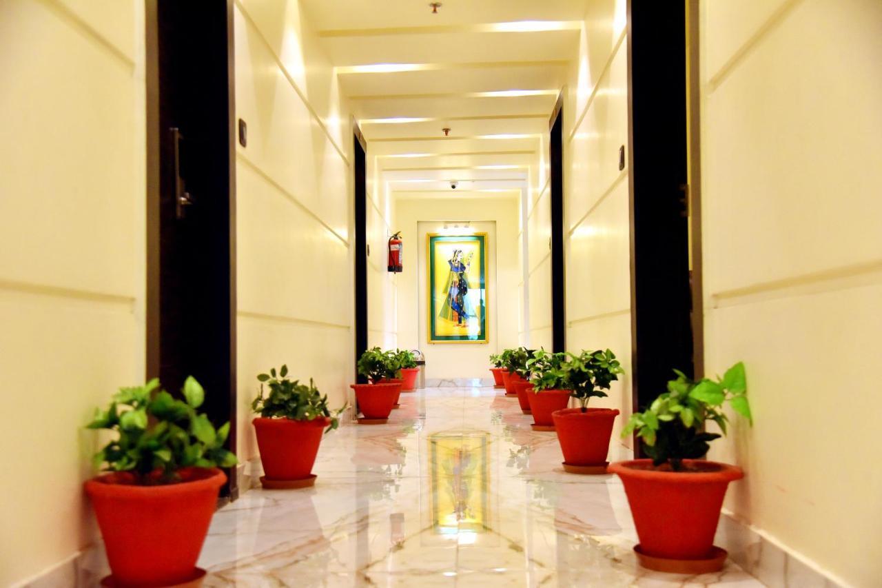 Hotel Vinayak Lucknow Zewnętrze zdjęcie