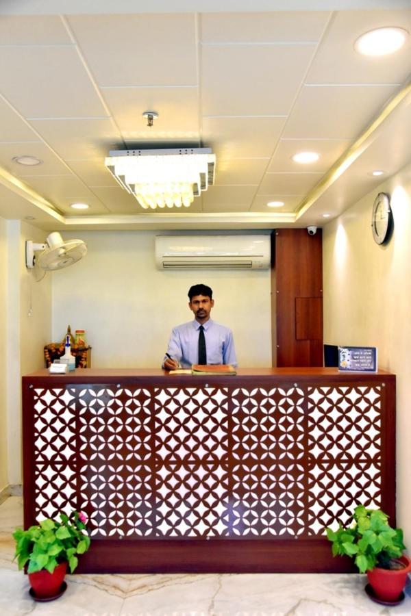 Hotel Vinayak Lucknow Zewnętrze zdjęcie
